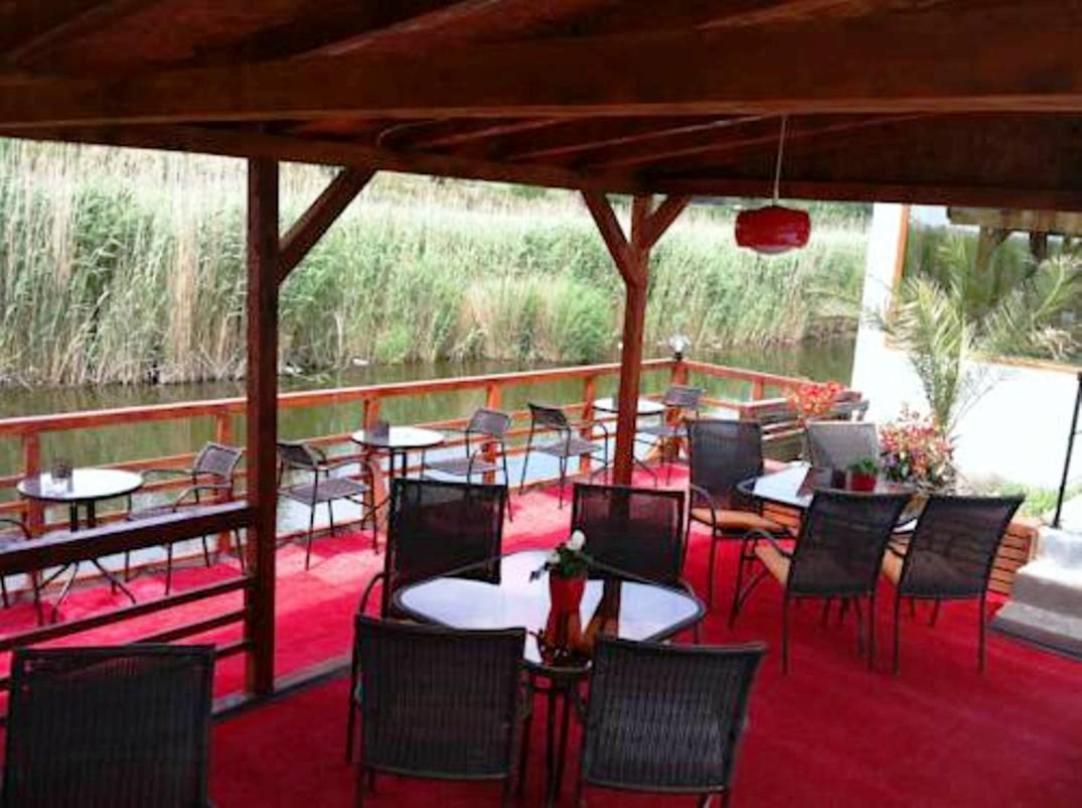 那沃达利 Omega Mamaia Nord酒店 外观 照片